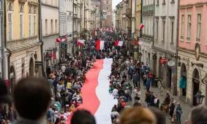 Skąd się wzięła flaga biało czerwona? Odkryj jej fascynującą historię