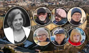 Barbara Skrzypek z mężem i innymi osobami na tle miasta.