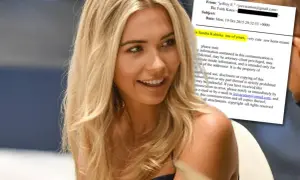 Polska modelka Sandra Kubicka zatrzymana za granicą? E-mail sugeruje, że ktoś widział ją w Miami, co może być powodem problemów.