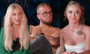 Trzy osoby z Hotel Paradise All Stars: blondynka w zielonej marynarce, mężczyzna w okularach i brązowej koszulce, oraz blondynka w białej sukience.