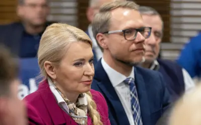 Zarząd największej stacji komercyjnej w skupieniu. Czy to powód nagłego spotkania kryzysowego?
