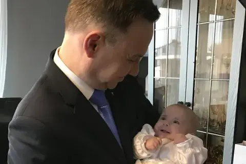 Ile dzieci ma Andrzej Duda? Zaskakujące fakty o rodzinie prezydenta