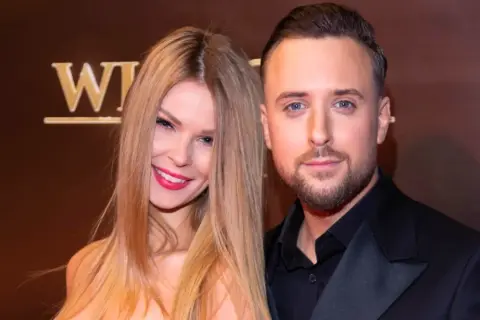 Czy Aleksander Sikora ma żonę? Oto zaskakujące szczegóły jego życia