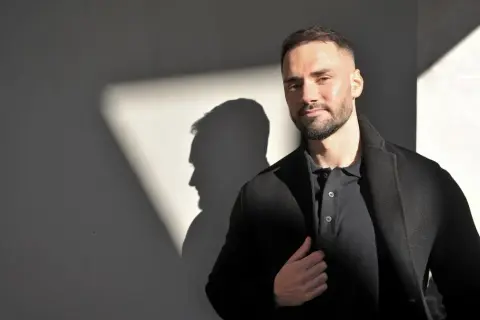 Czy Łukasz Litewka jest żonaty? Co mówi jego życie prywatne?