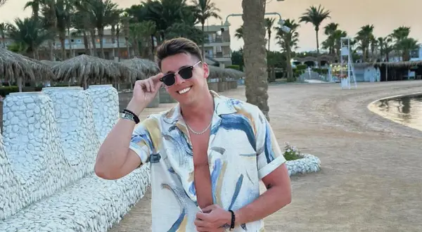 Marcin Kłosowski: Wiek, kariera i fakty o gwieździe disco polo