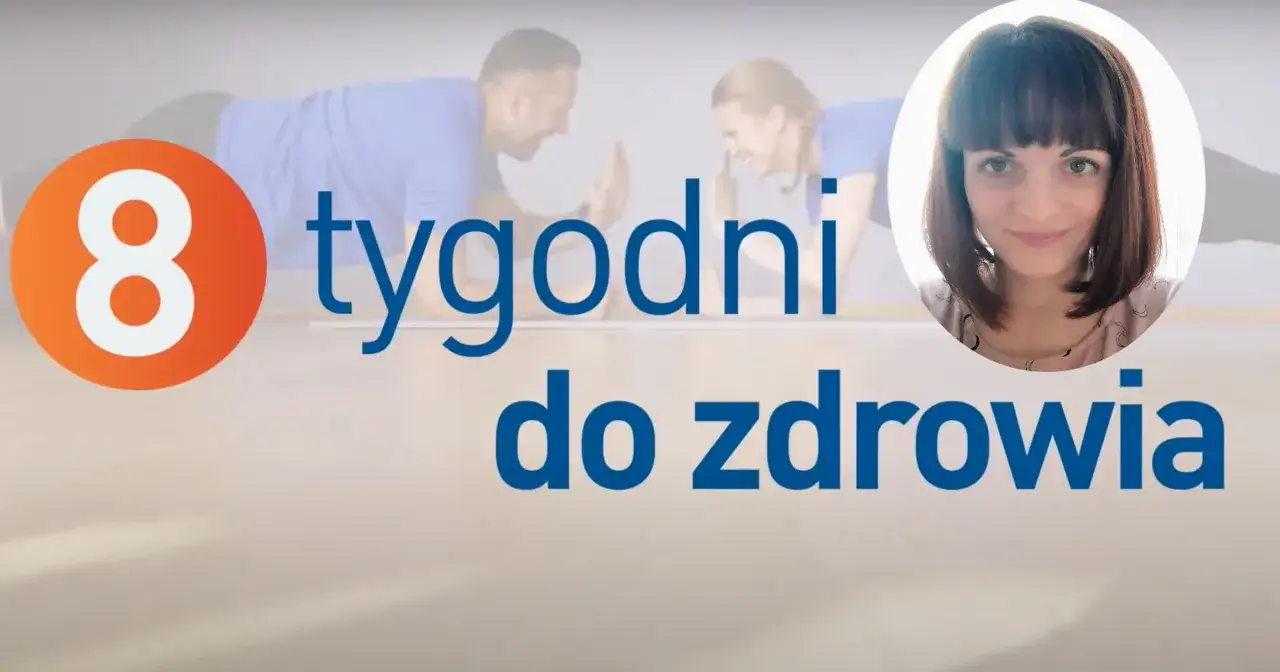 8 tygodni do zdrowia. Czy warto zainwestować w aplikację treningową od popularnego trenera gwiazd? Kobieta na zdjęciu sugeruje, że tak!