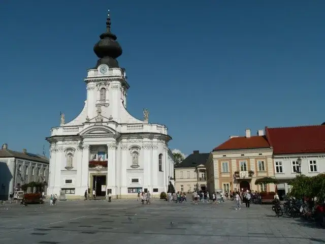 Zdjęcie Gdzie urodził się papież Jan Paweł II? Fakty o Wadowicach i rodzinie