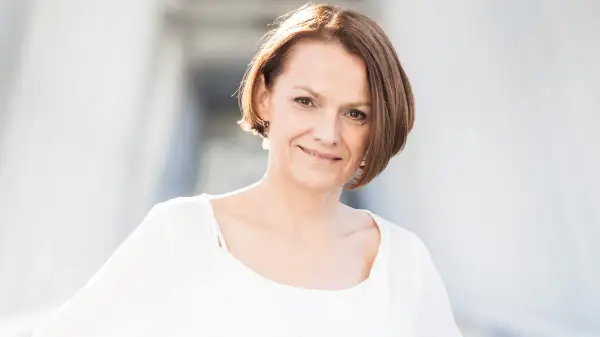 Ile ma lat Maria Stepan? Brak informacji o jej wieku.